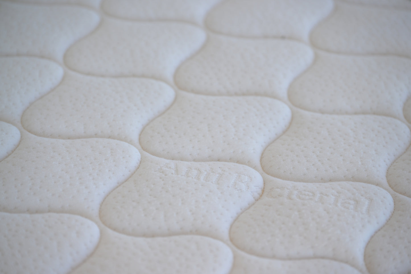 Kiss - Bebe Collection / Διάλεξε διαστάσεις και ανακάλυψε την τιμή